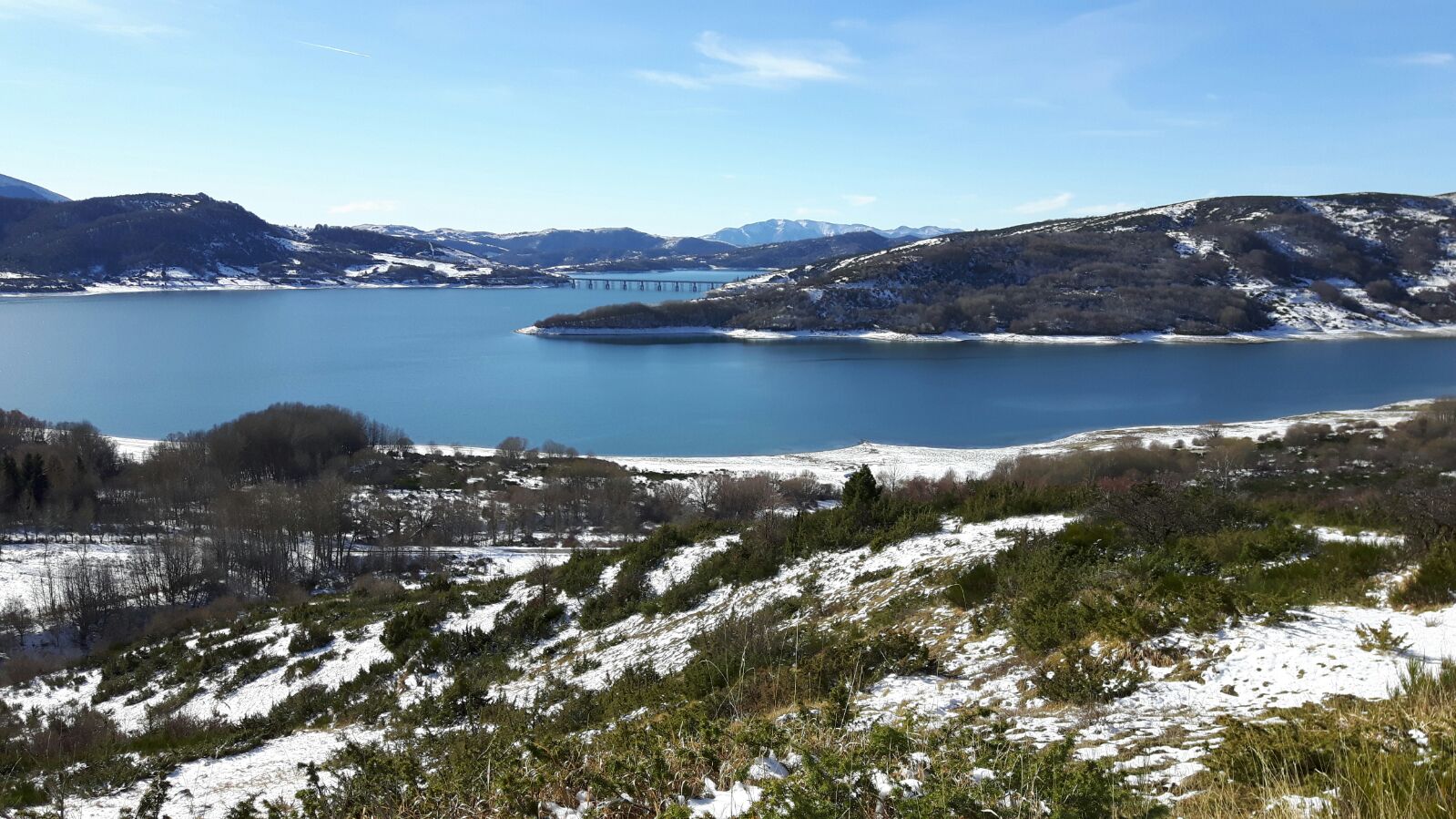 lago di campotosto