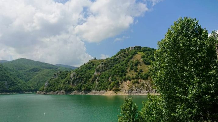 Lago del Turano2